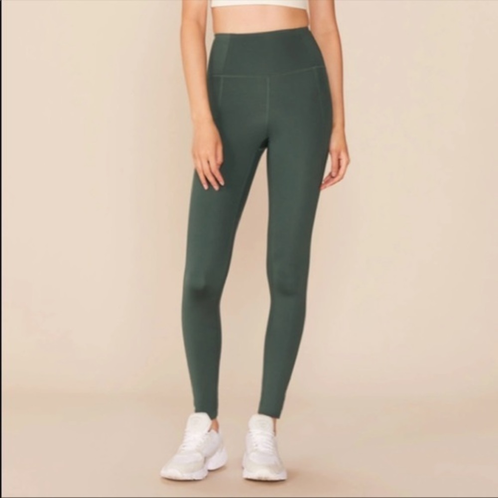Girlfriend Collective Compressive High Rise Legging In Moss Green - Picture 7 of 13